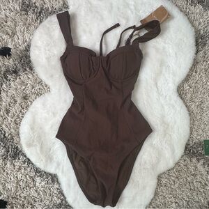 Berlook Elegant Brown One-Piece Swimsuit XS B07